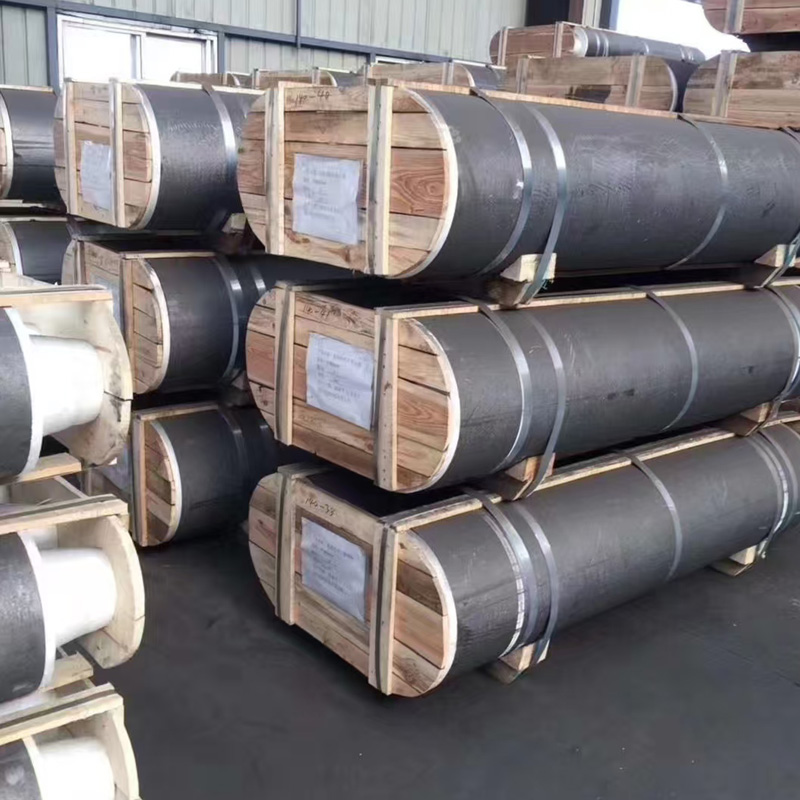 550mm ultra-high power/high-power graphite electrodes: Low resistance, high density, and a pioneer in reducing energy consumption