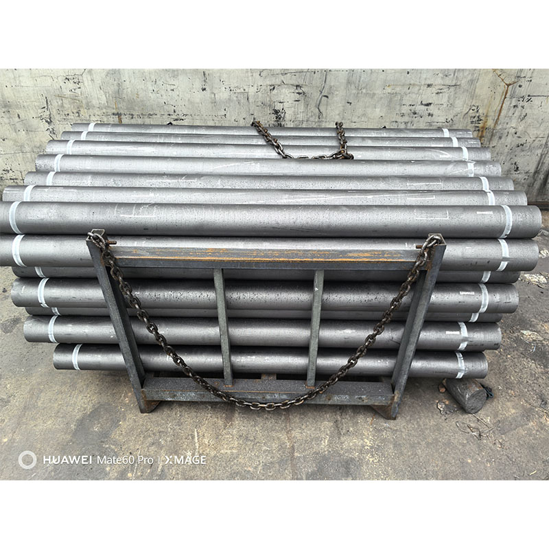 ציפוי אנטי חמצון אלקטרודה גרפיט בעל הספק גבוה: עמידות בטמפרטורה גבוהה, הגנה מפני שחיקה ותוחלת חיים מורחבת של אלקטרודה.