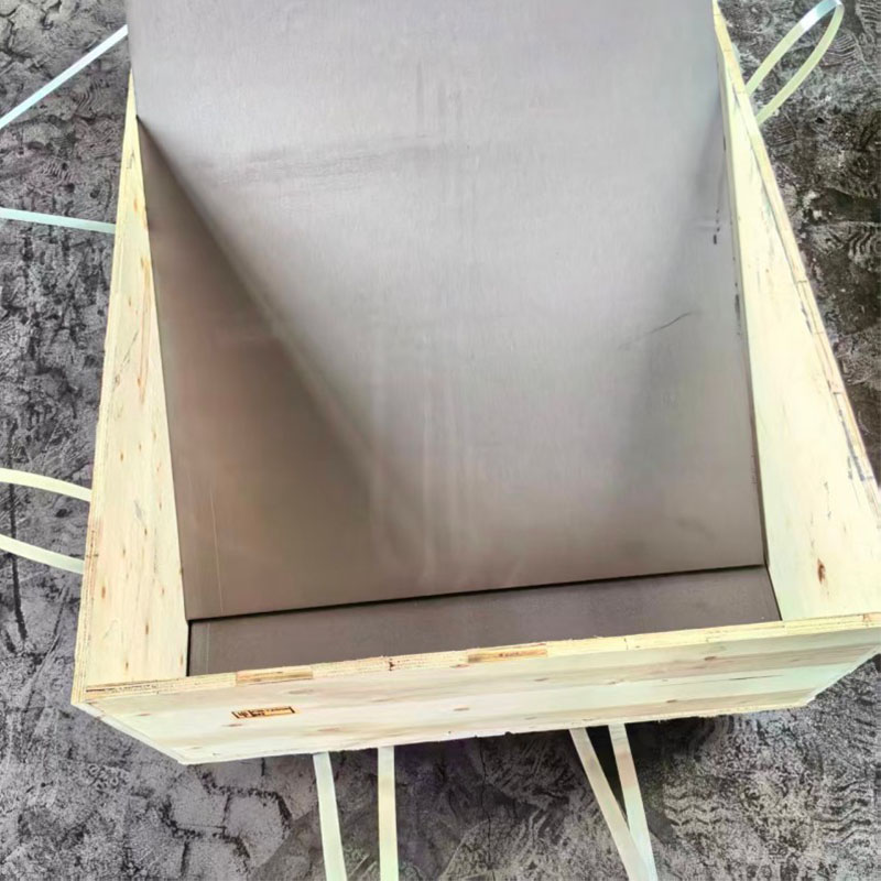 High-temperature resistant graphite plates: conductive, thermally conductive, and corrosion-resistant; custom processing available for industrial furnaces