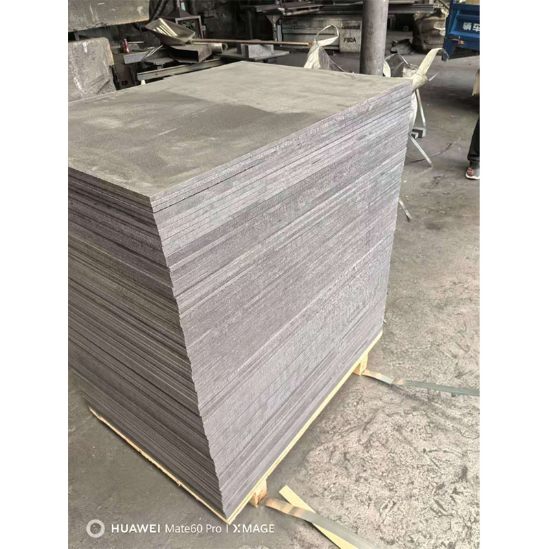 High-temperature resistant graphite plates: conductive, thermally conductive, and corrosion-resistant; custom processing available for industrial furnaces